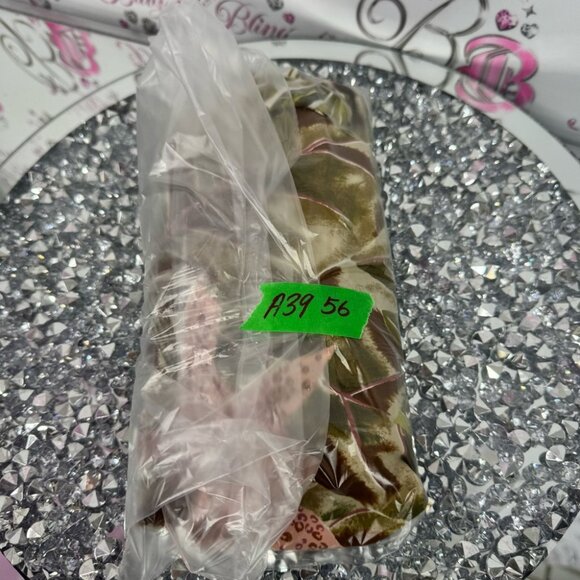 Above the crowd button up tropical cheetah Floral Leaf Print Short Sleeve Shirt - Picture 8 of 8